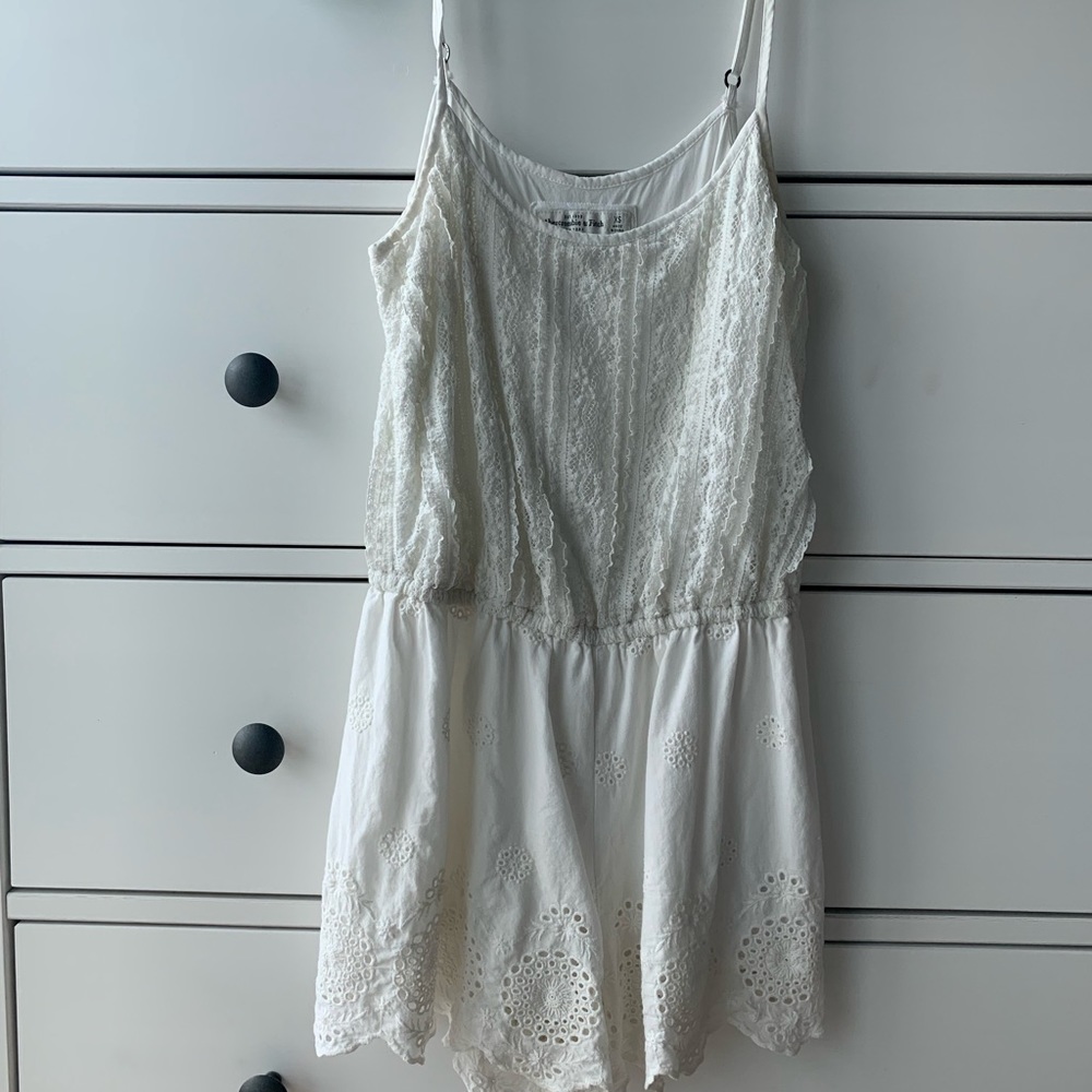 Abercrombie white lace and scallop hem eyelet romper